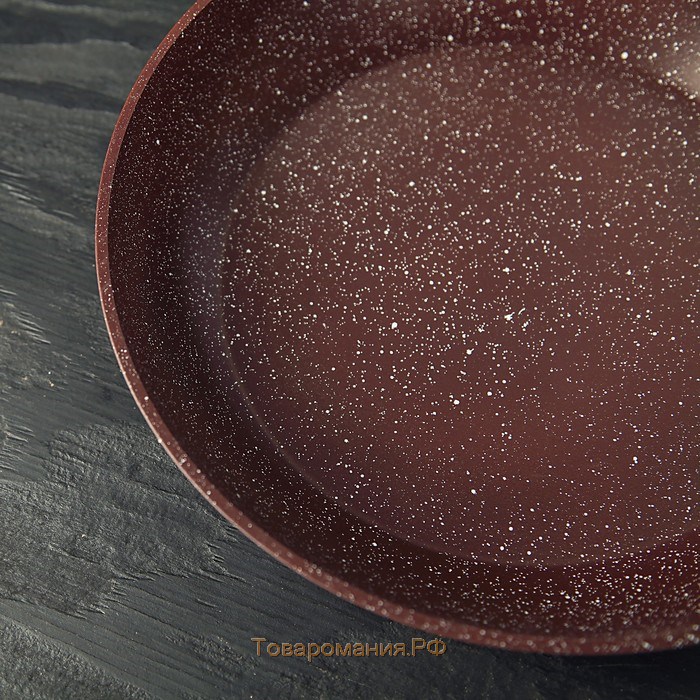 Сковорода кованая Magistro Natural. Brown, d=26 см, ручка soft-touch, антипригарное покрытие, индукция, цвет коричневый